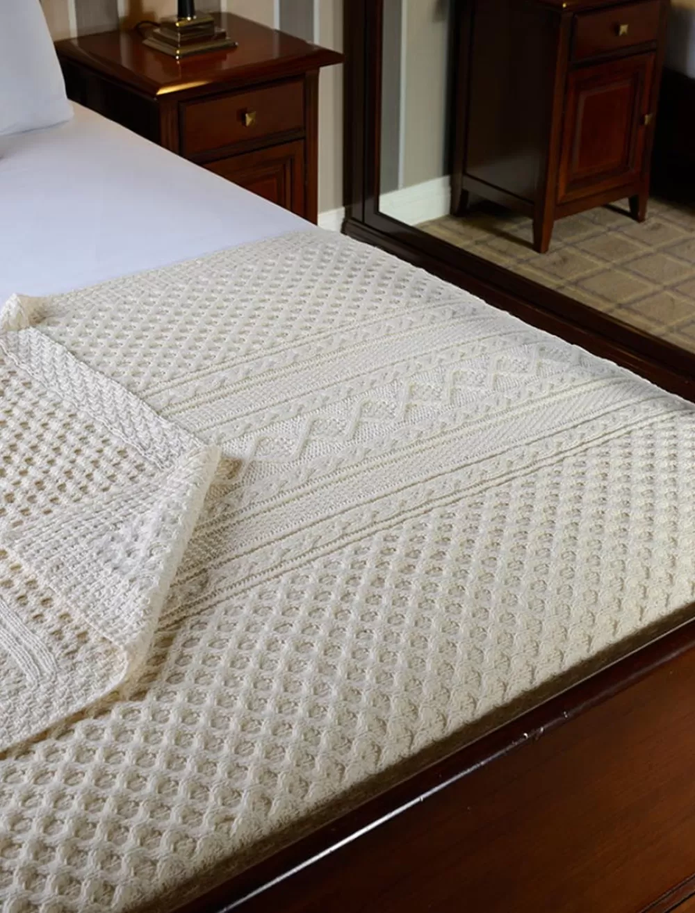 Hot Mc Donald Clan Throw, Wool Throw, Irish Throw, Throw Over, Sofa Throw, Sullivan Clan Throws