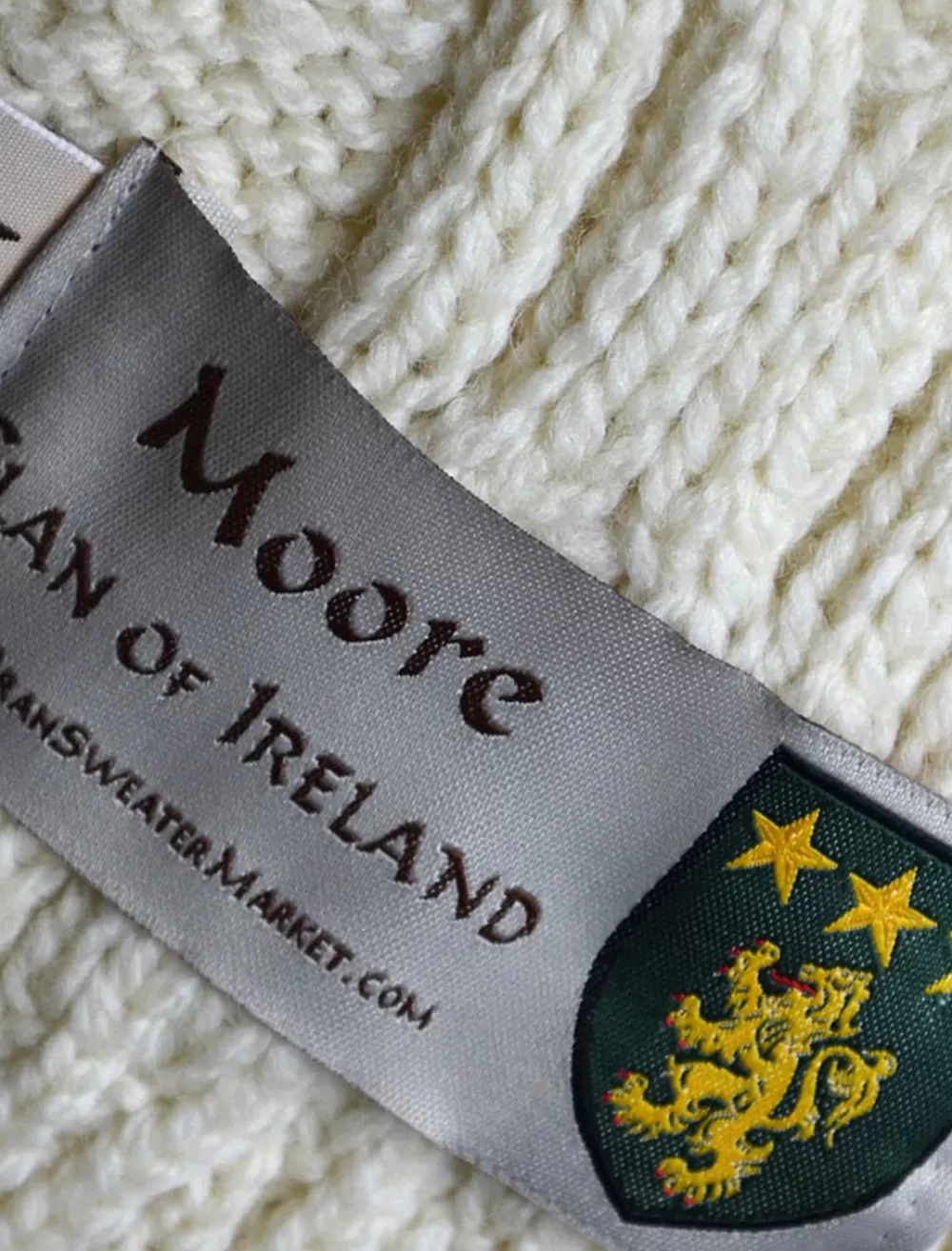 official_moore_clan_scarf_moore_family_name__glenarans_3-1.webp Hot Official Moore Clan Scarf, Moore Family Name | s Clan Scarves