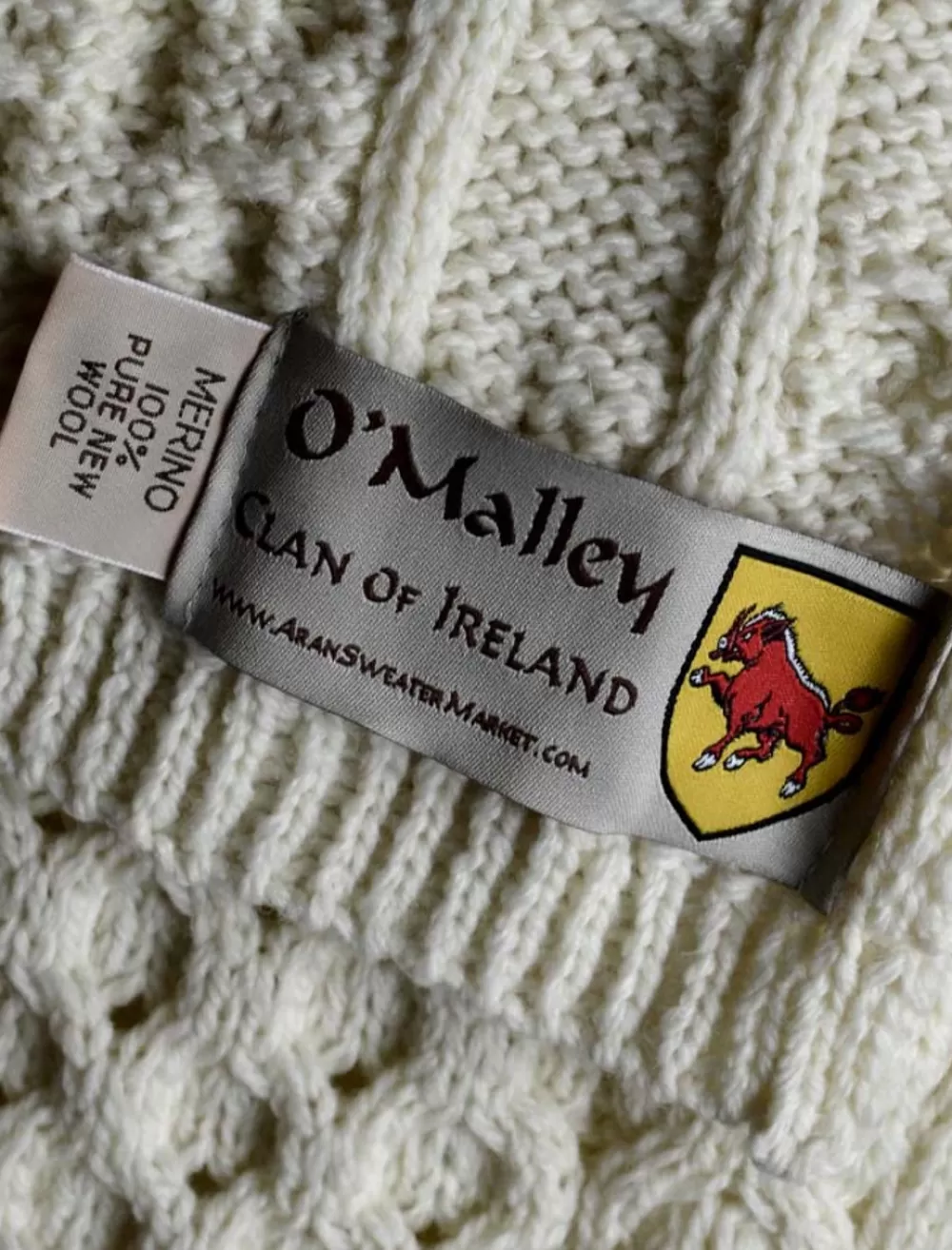 official_omalley_clan_scarf__glenarans_3-1.webp New Official O'Malley Clan Scarf | s Clan Scarves