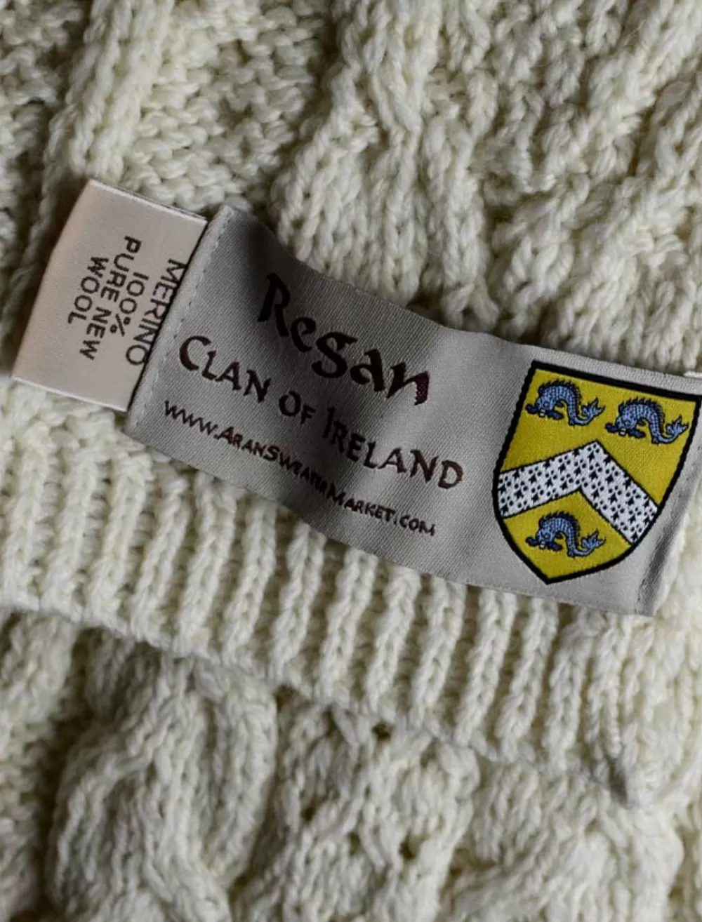 official_regan_clan_scarf__glenarans_3-1.webp Clearance Official Regan Clan Scarf | s Clan Scarves