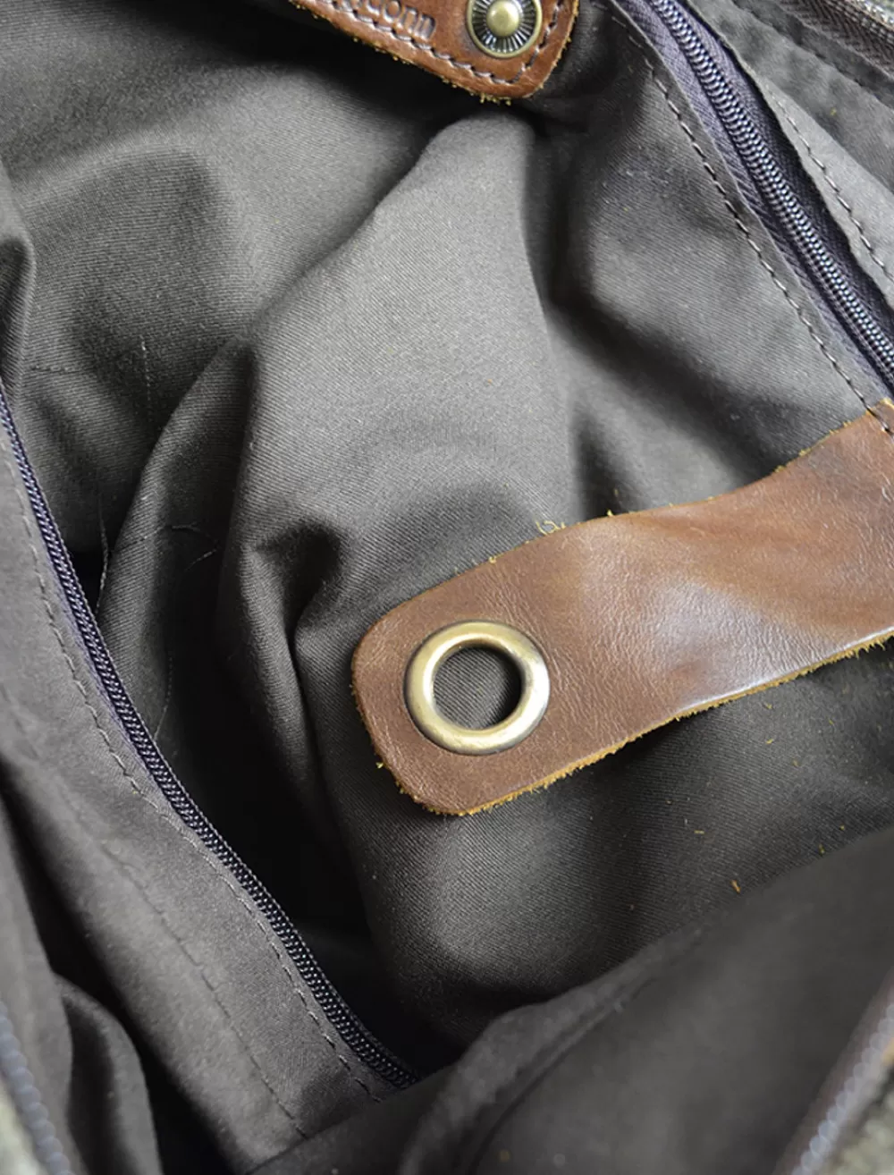 traditional_tweed__leather_bag_with_handle_4-1.webp Clearance Traditional Tweed & Leather Bag with Handle Women Bags And Satchels | Bags And Satchels